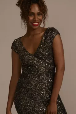 Cap Sleeve Allover Sequin Sheath Dress With Slit -Blissful Brides Shop D21NY22533 GOLD PRTY PROD7 082