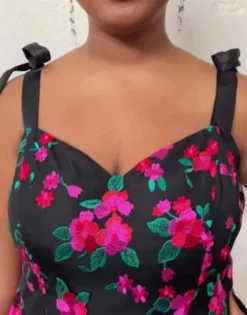 Floral Embroidered Sweetheart A-Line -Blissful Brides Shop D24NY22627 PDP