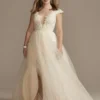 Illusion Plunge Lace Appliqued Wedding Dress -Blissful Brides Shop LBSWG862 IVYCSHMR SIG PROD9 010