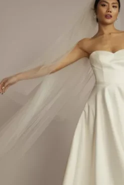 Two Tier Raw-Edge Chapel-Length Veil -Blissful Brides Shop V10004 IVORY VLS OM PROD3 062