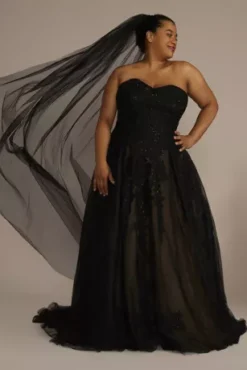 Black Chapel Length Veil