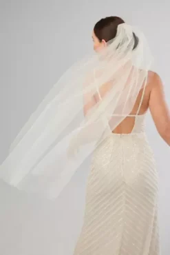 Tulle Mid-Length Veil With Rhinestone Comb -Blissful Brides Shop V10010 2 PDP Crop MAR23 1920x2880