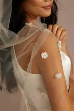 Flower And Pearl Embellished Mid-Length Veil -Blissful Brides Shop V679 MIVORY VLS PROD2 811