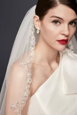 Filigree Metallic Embroidery Cathedral Veil -Blissful Brides Shop V704 IVORY VLS PROD9 050