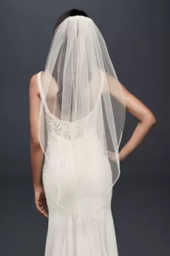 Tulle Fingertip Veil With Pearl Edge -Blissful Brides Shop V711 MIVORY VLS OM PROD2 088