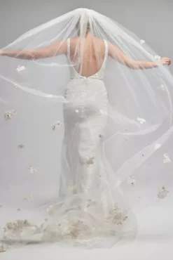 Scattered Embroidered Florals Chapel Length Tulle -Blissful Brides Shop V825 PDP Crop JUNE21 1920x2880