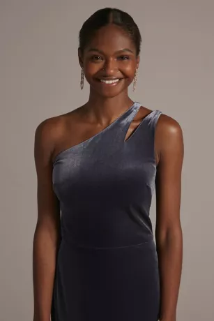 Cutout One-Shoulder Velvet Gown With Skirt Slit 5 Cutout One-Shoulder Velvet Gown With Skirt Slit - Image 3