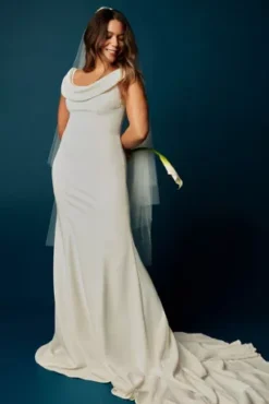 Crepe Off-the-Shoulder Mermaid Dress -Blissful Brides Shop WG4013 1 PDP Crop SEP28 1920x2880