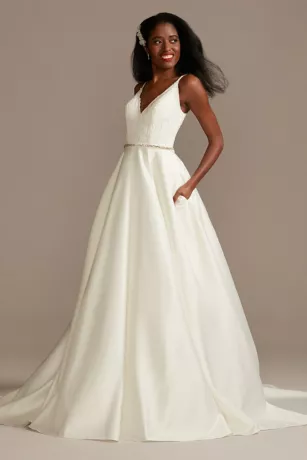 Scalloped Lace Satin Wedding Dress 3 Scalloped Lace Satin Wedding Dress
